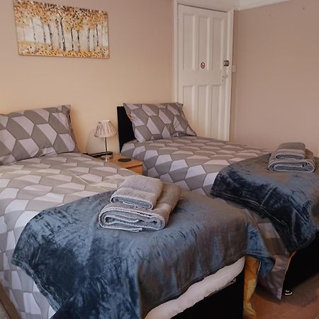 Felpham Guest House - Self Catering Bognor Regis Exterior foto