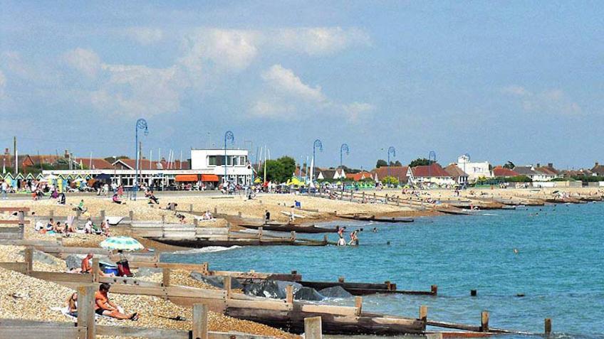 Felpham Guest House - Self Catering Bognor Regis Exterior foto